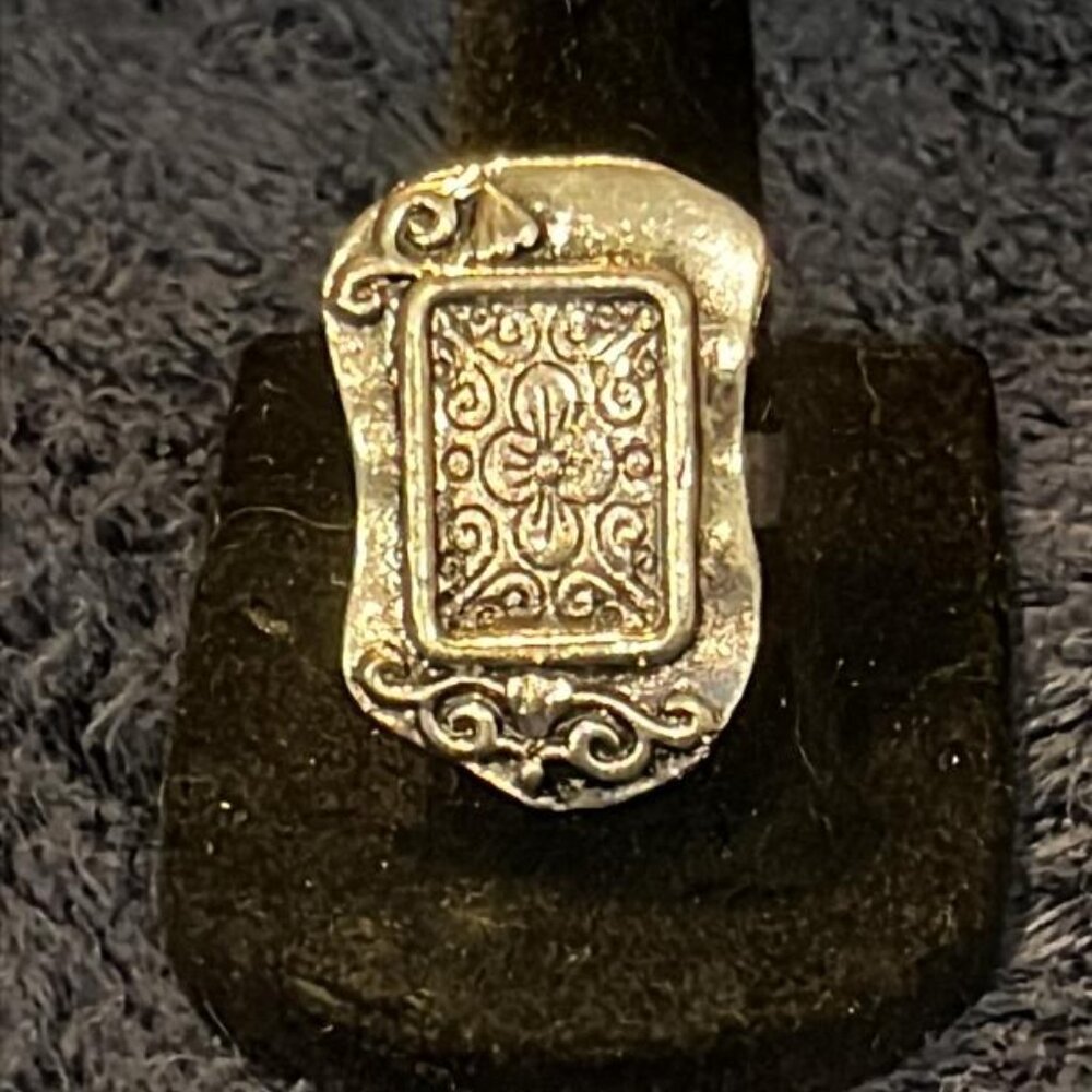 Silver Tone Etched Rectangle Ring - image 1